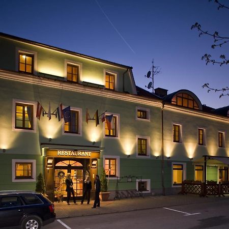 Hotel Vltava Frymburk Exterior foto